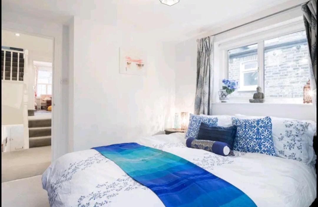 Stylish Room With Private Bath & Terrace In Super Central Clapham Junction Minutes From Victoria, Waterloo ロンドン エクステリア 写真
